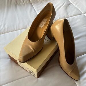 Vintage Coach Tan Pumps